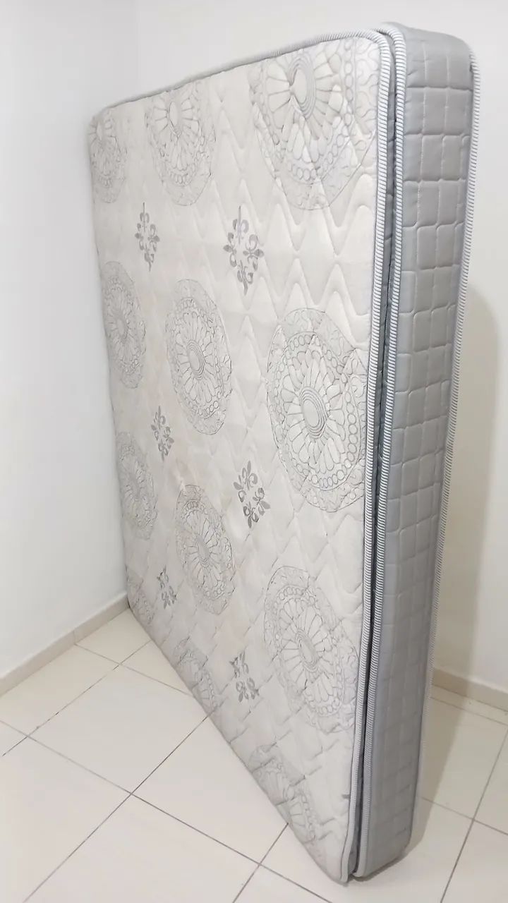Colchão queen size 
