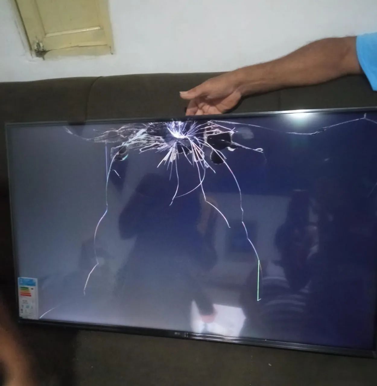 Tv lg 4k 43 polegadas.  - Foto 2