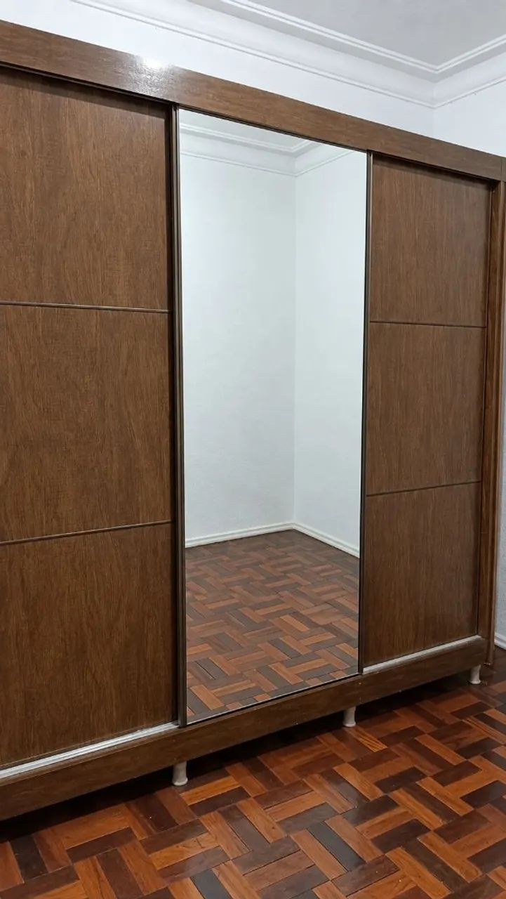 Guarda-Roupa Casal