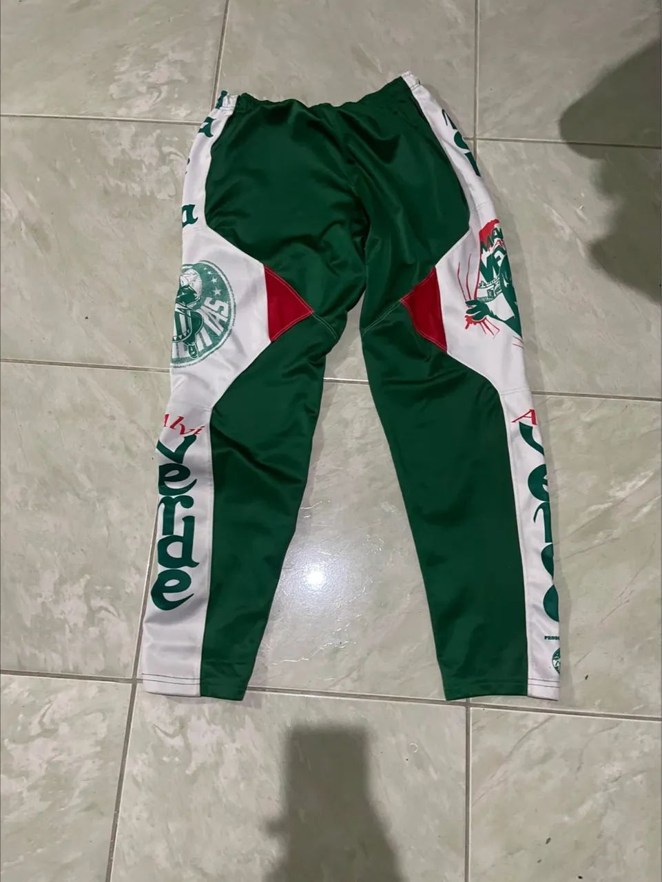 Calça tradicional Mancha Alvi Verde 