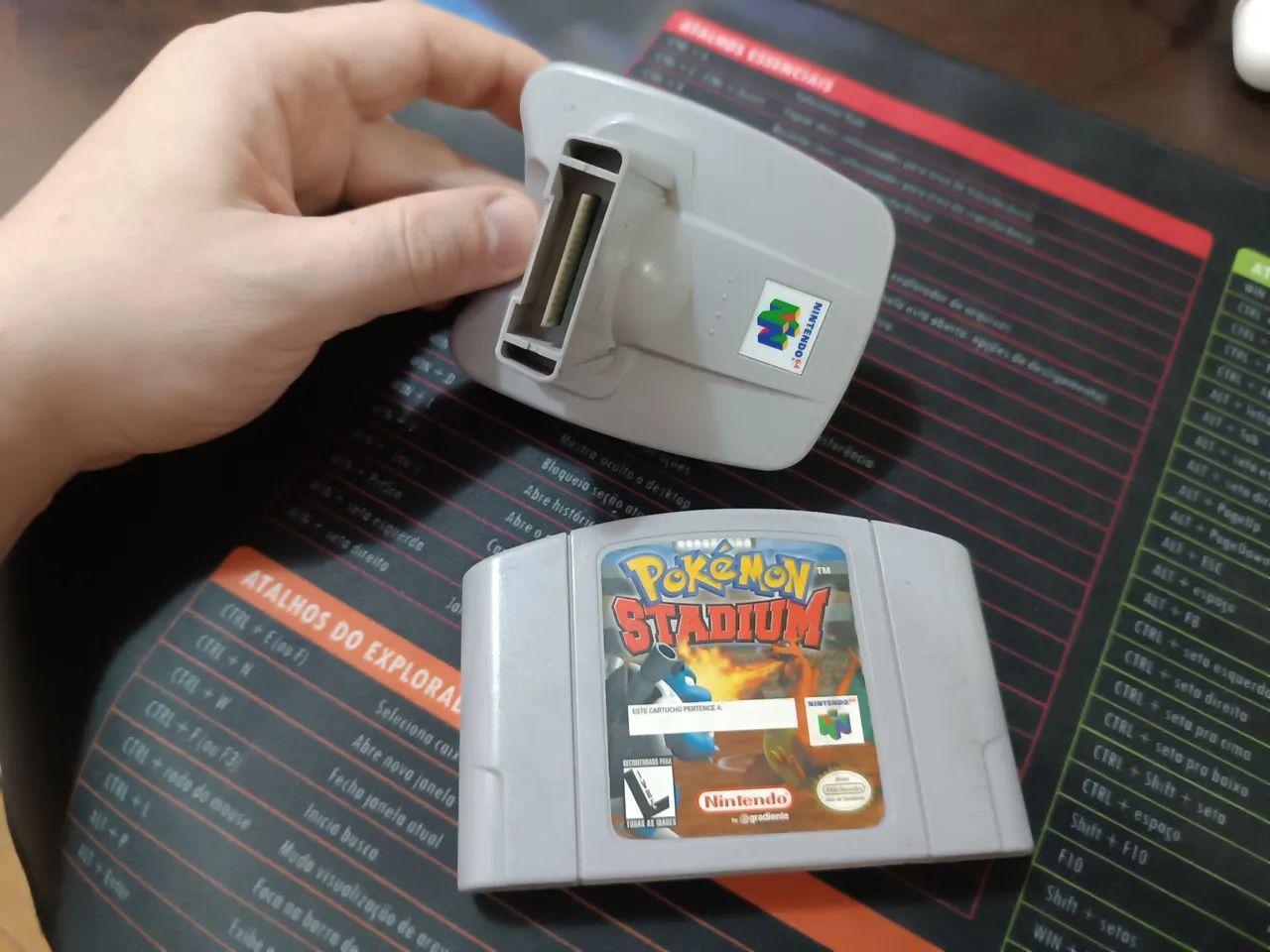 Pokémon Stadium e Transfer Pak Nintendo 64 