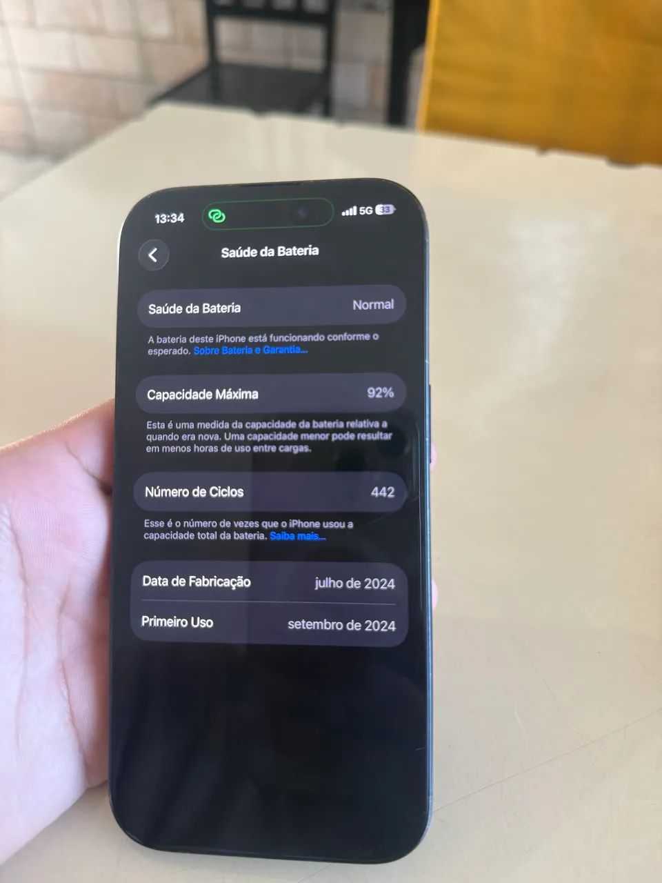iPhone 16 pro 128g bateria 92%
