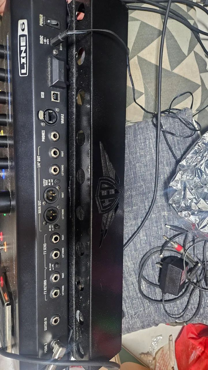 Line 6 firehawk fx HD na caixa!  - Foto 2