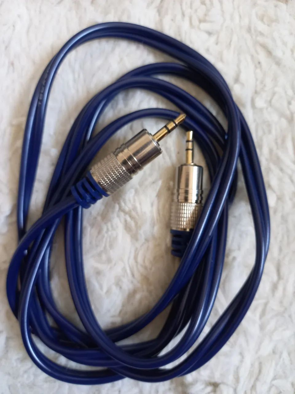 Cabo de Áudio Estéreo P2 - P2  - Foto 2