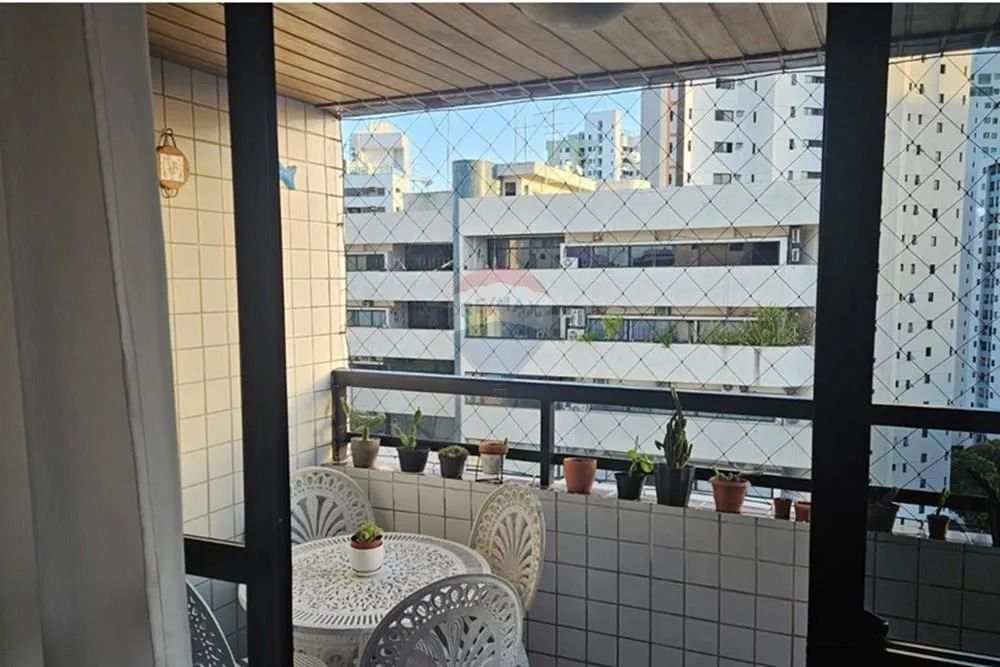 Apartamento na Madalena Nascente no 14º Andar  3 Quartos. - Foto 2