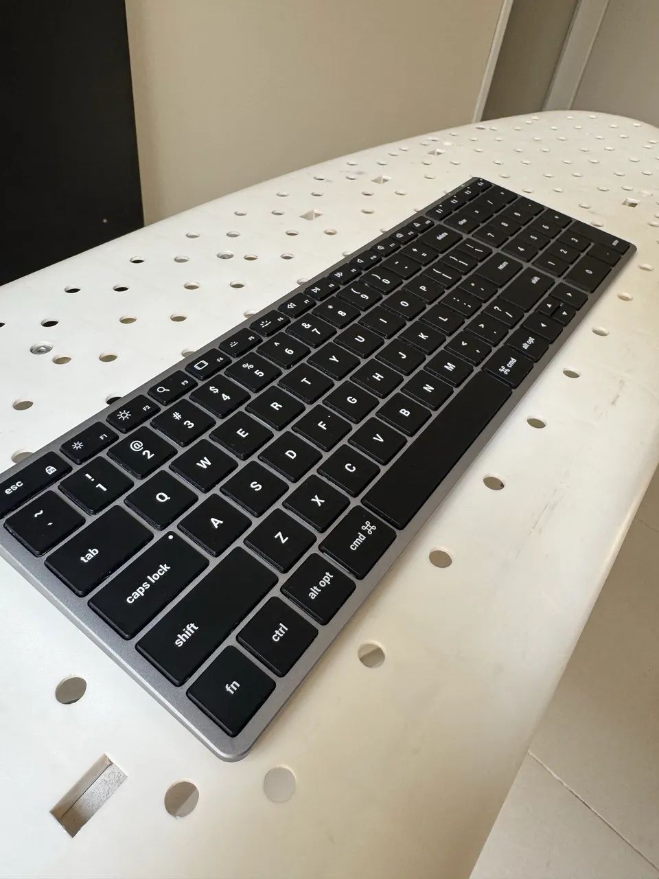 Teclado Iluminado Slim Satechi X2 - Foto 4