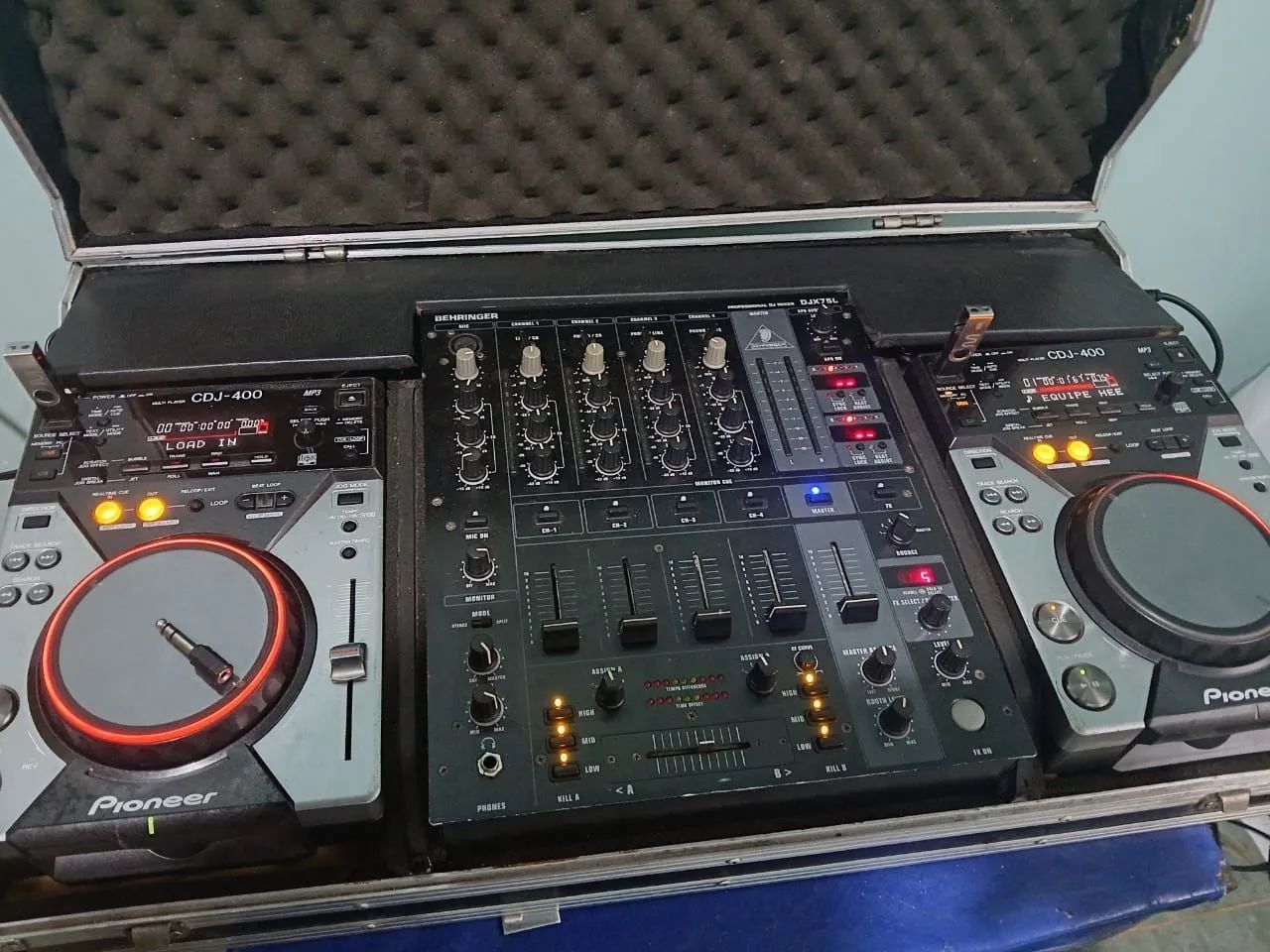 Pioneer CDJ400 2台 超美品 Pioneer CDJ-400 2台セット パイオニア DJ パイオニア CD