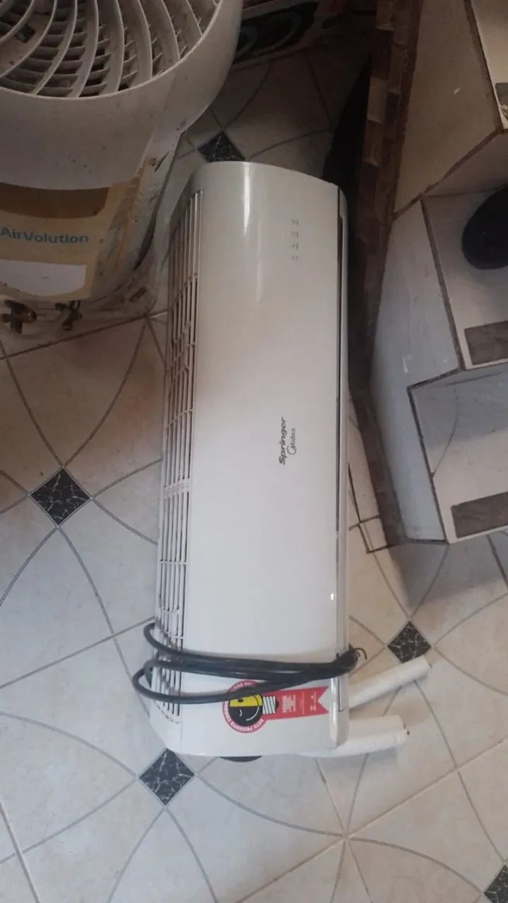 Ar condicionado  12000 btus 220v Springer Midea - Foto 2