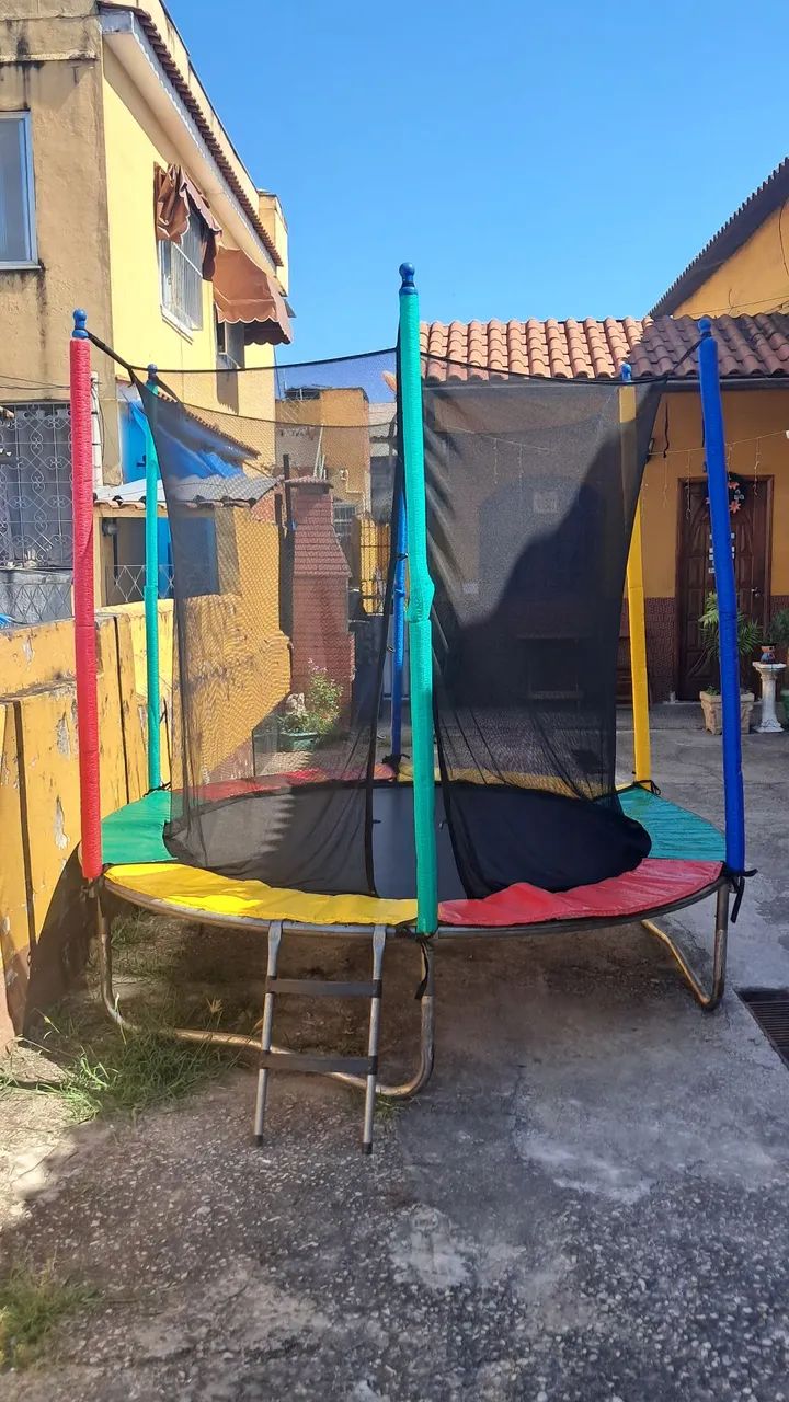 Aluguel de brinquedos, mesas e cadeiras p festas e eventos - Foto 2