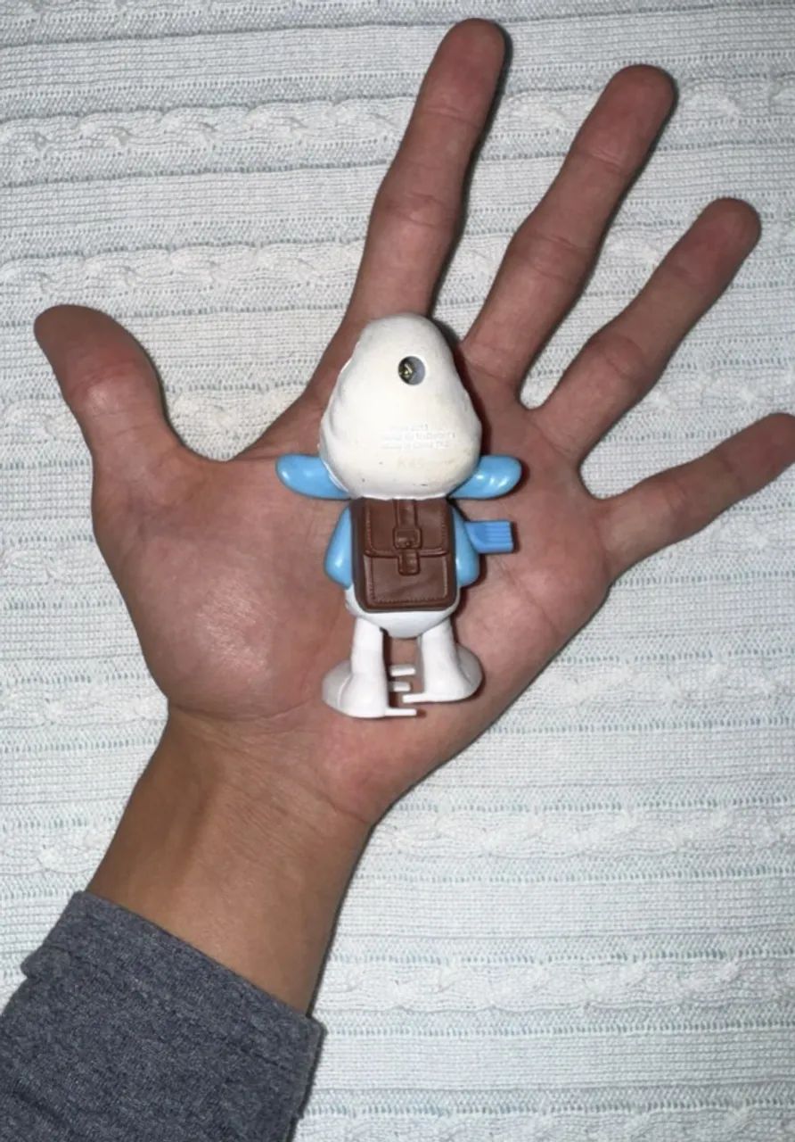 boneco do Smurf colecionável McDonald's de 2013 - Foto 3