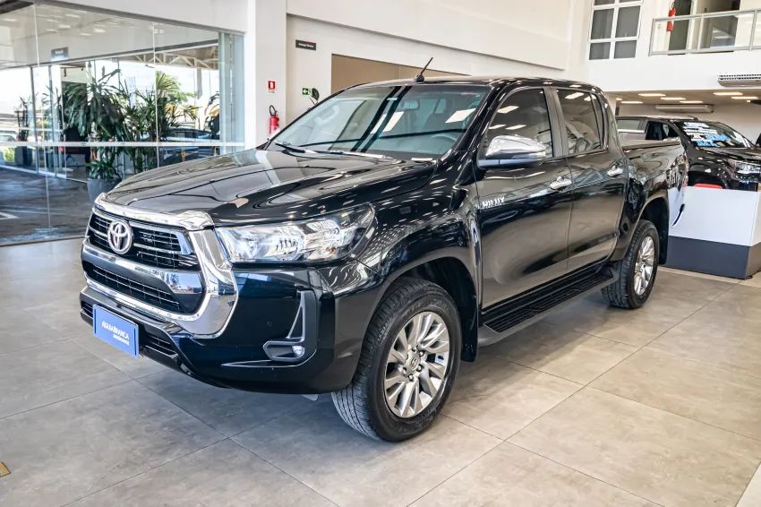 Toyota Hilux 2024