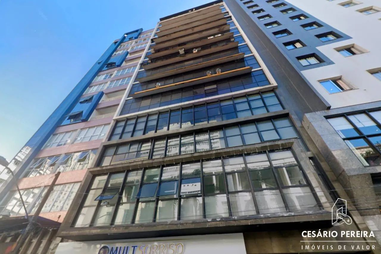 Andar Corporativo no Centro de Curitiba!