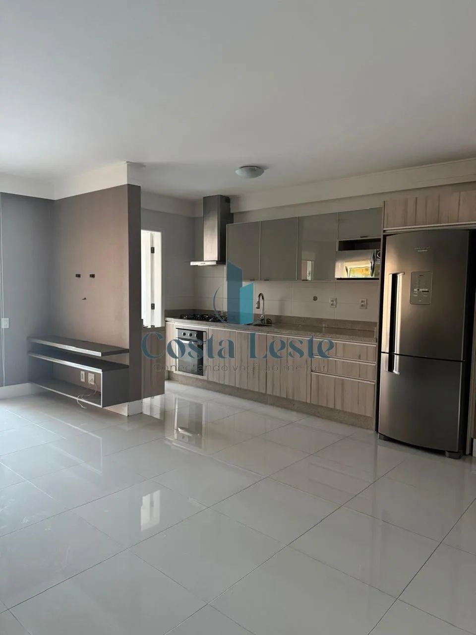 Excelente apartamento de 2 suítes na Agronômica - Foto 3