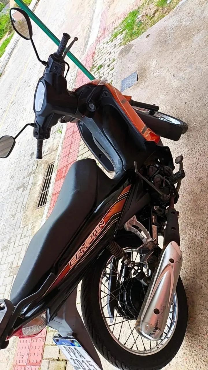 Moto Yamaha crypton 115 cilindradas - Foto 3