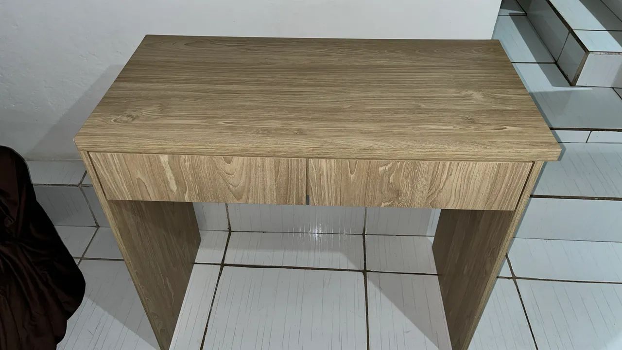 Escrivaninha/Mesa de estudo - Foto 2