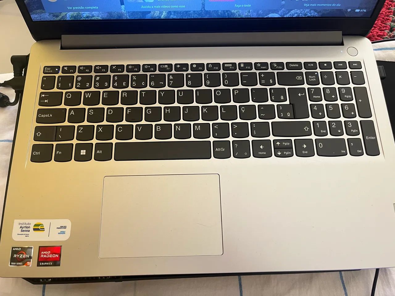 Notebook ryzen 5720 - Foto 5