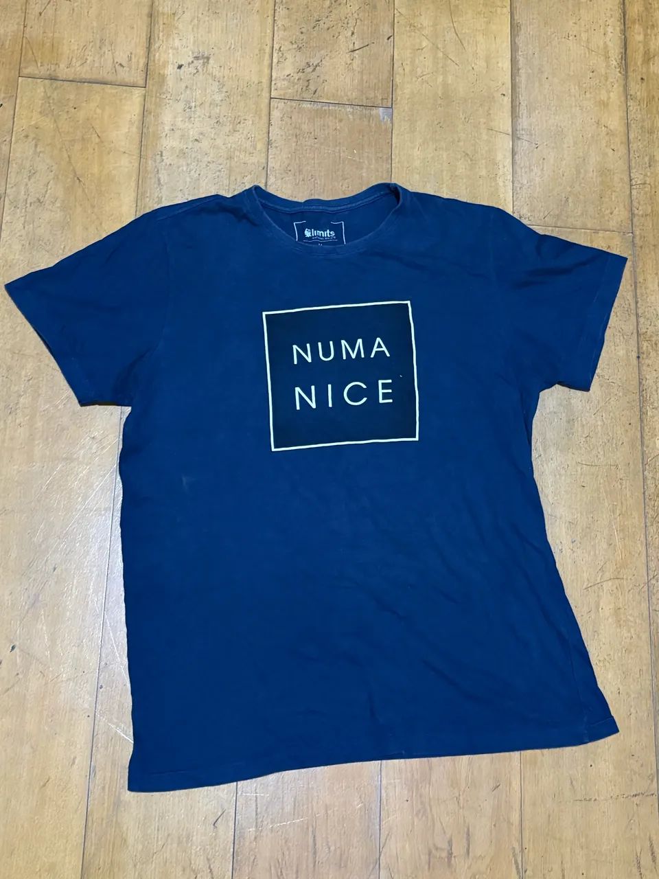 Camiseta Numa Nice semi nova - Foto 2