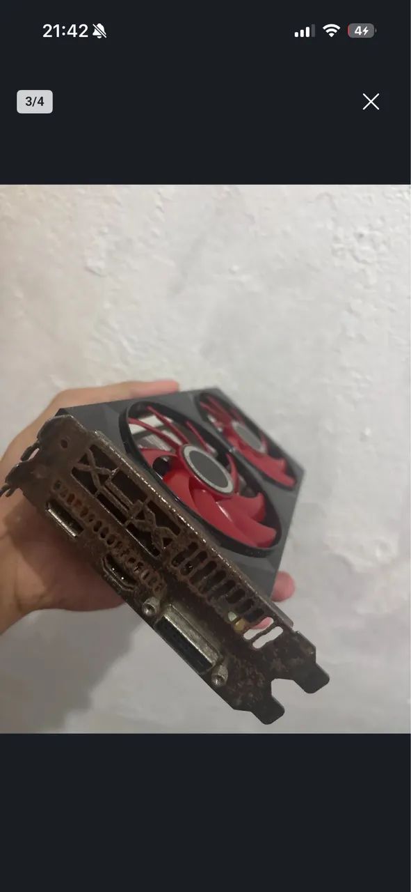 RX 550 4GB COM DEFEITO ENFERRUJADA - Foto 2