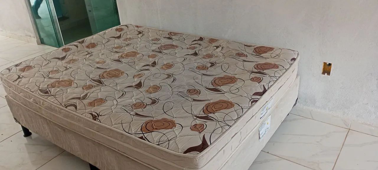 Vendo cama box casal de molas  - Foto 2