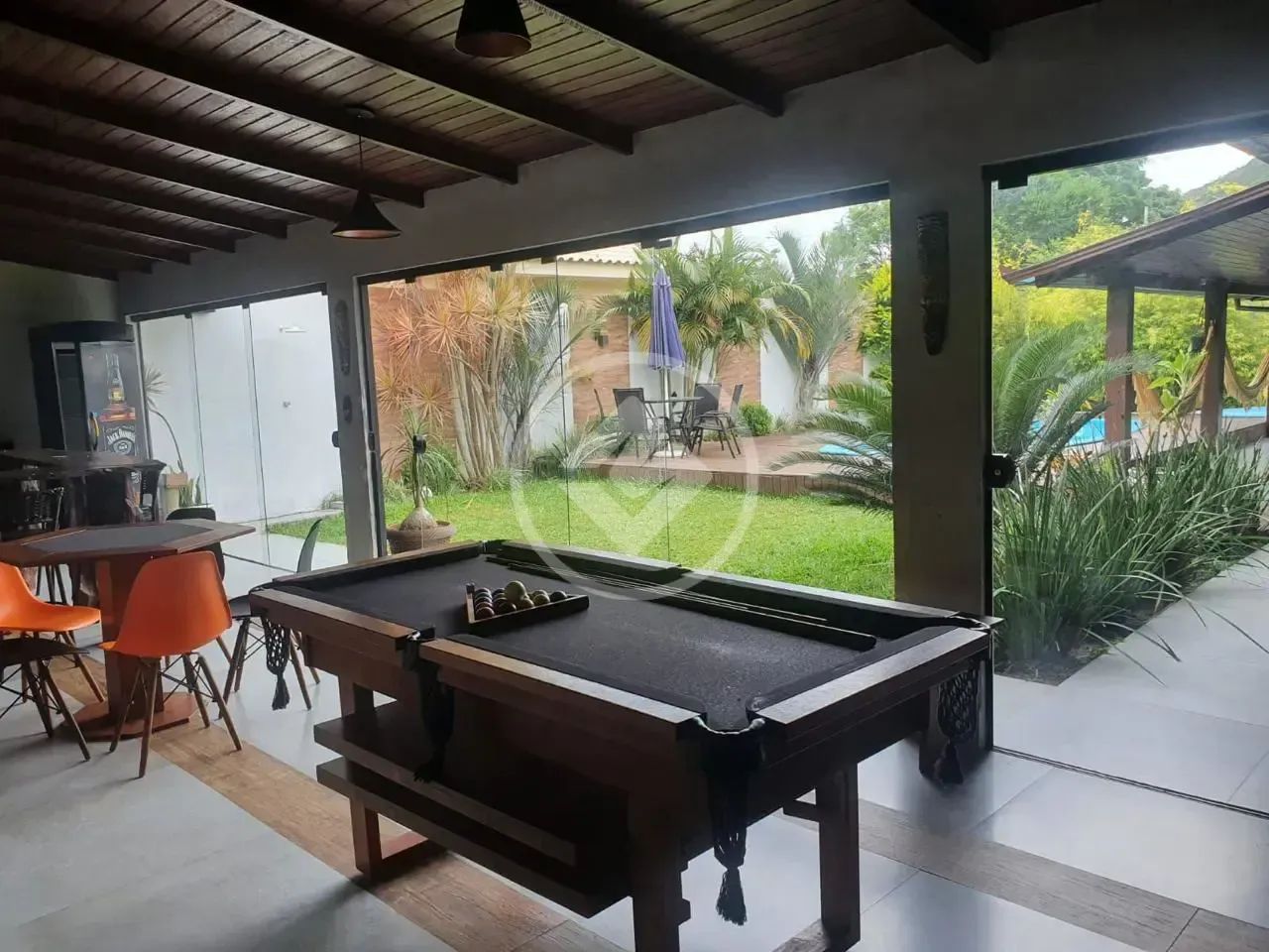 Casa Térrea com Piscina no Rio Tavares, Florianópolis - Foto 5