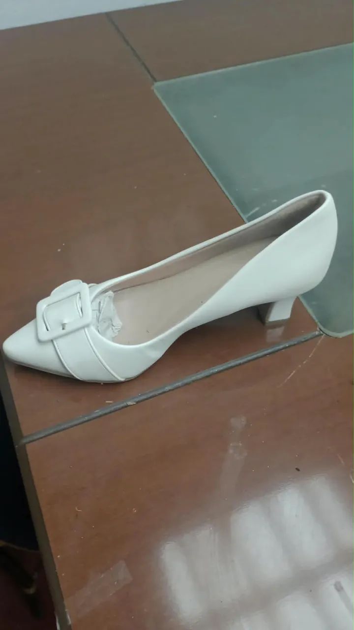 Vende-se saltos novos 