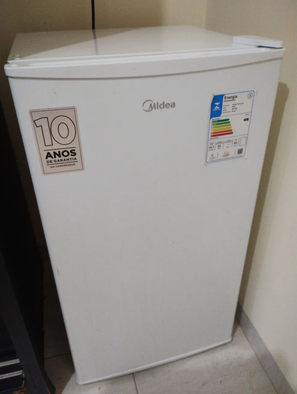 Frigobar 220 V 