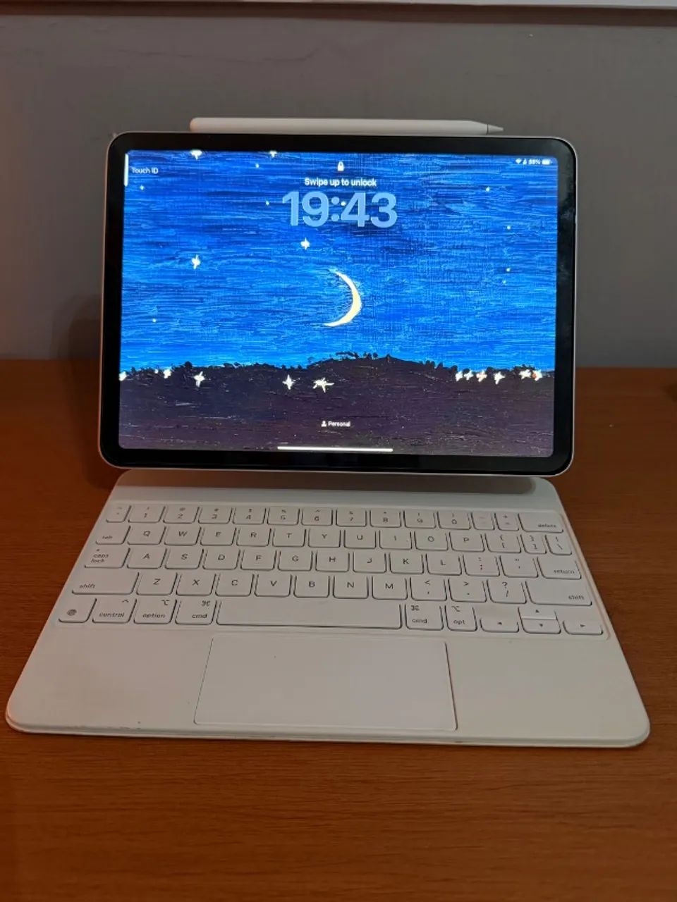 iPad Air 5 M1 64gb + Magic Keyboard Branco + Apple Pencil 2