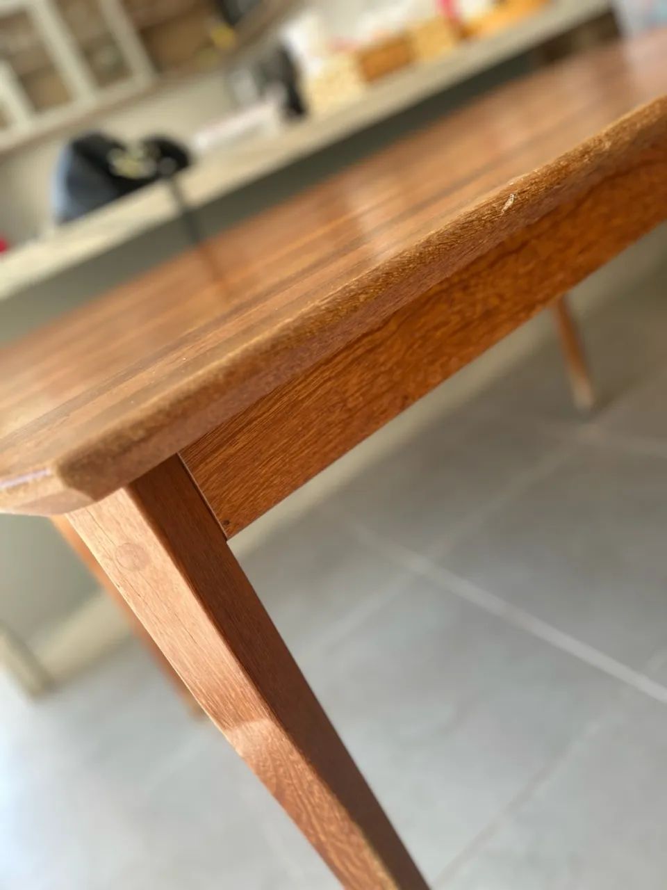 Mesa de jantar de madeira maciça  - Foto 3