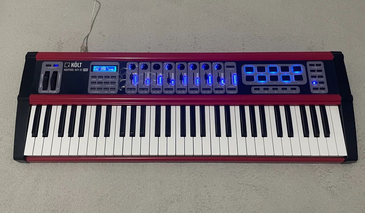 Teclado controlador Költ Kontrolkey 61 PRO