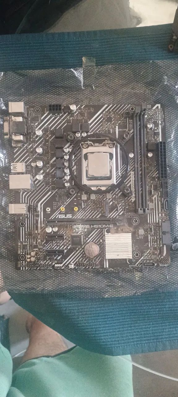 Placa mãe com processador i3