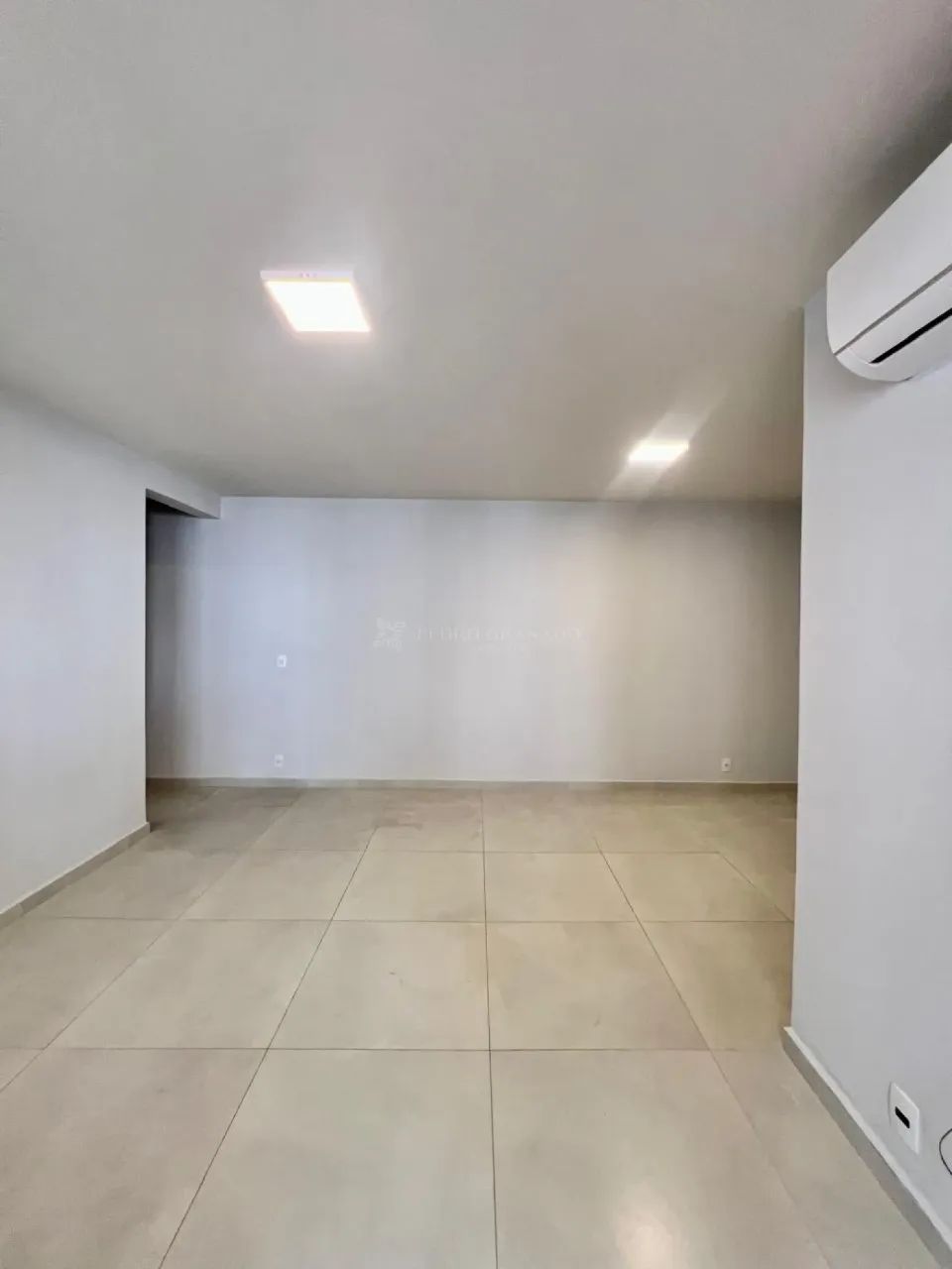 Apartamento 03 Dormitórios - Zona 03 - Foto 2