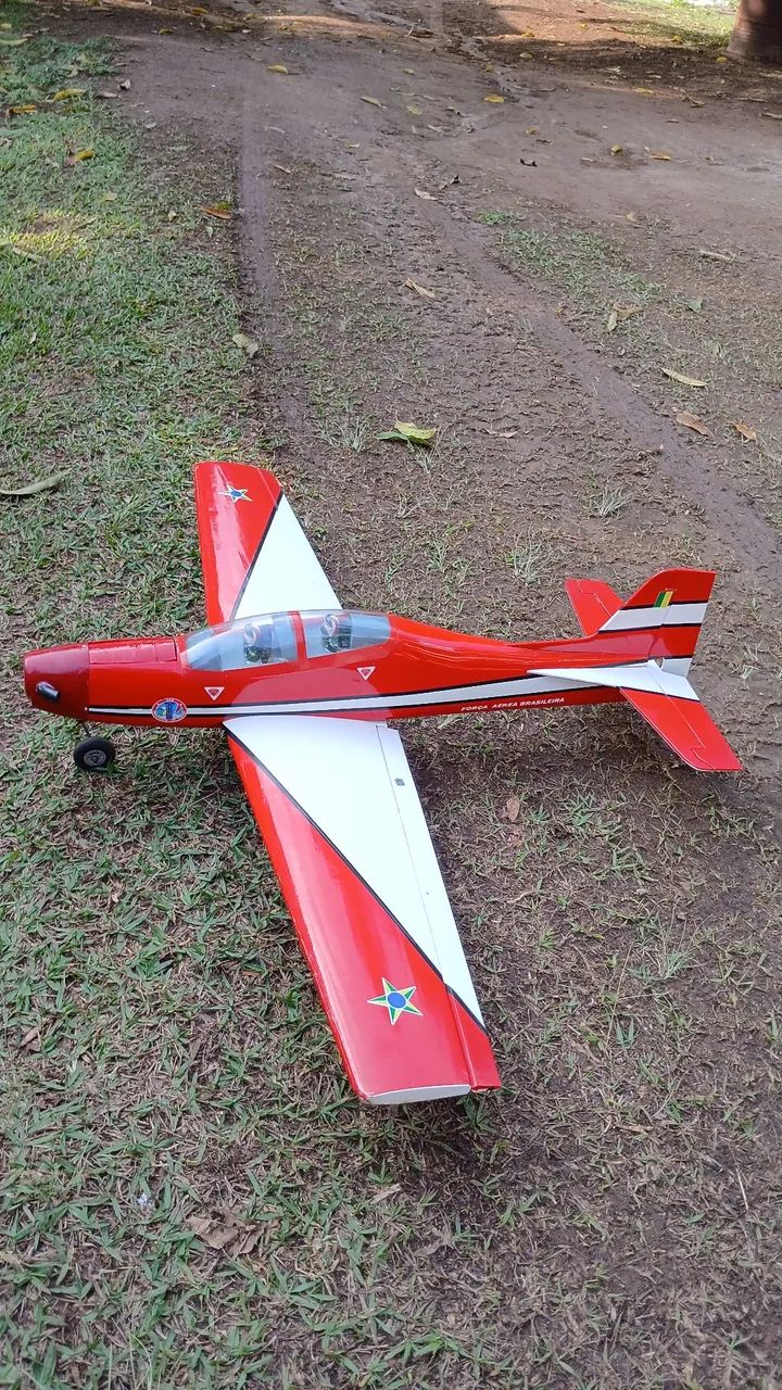 Vendo aeromodelo tucano  - Foto 3