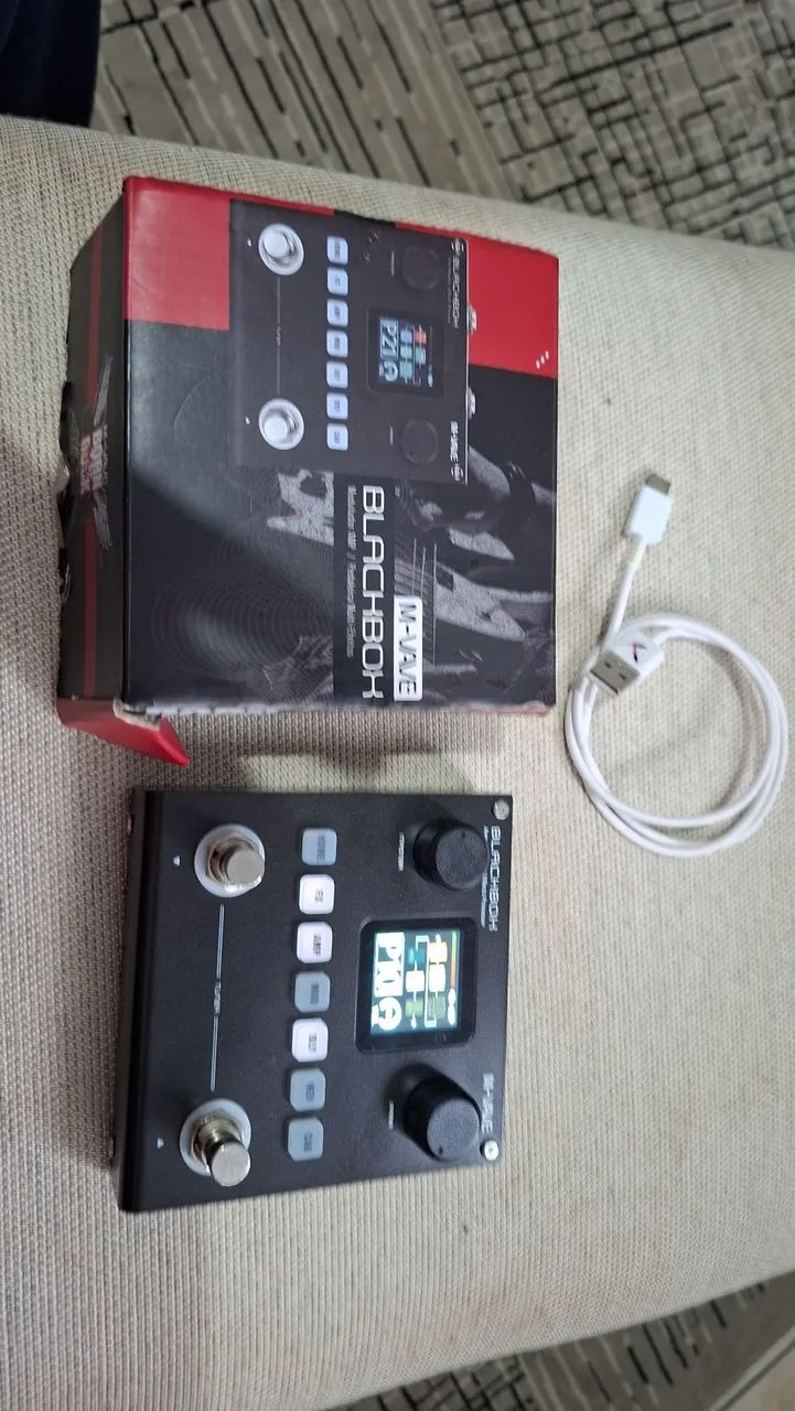 Pedaleira Blackbox M-WAVE