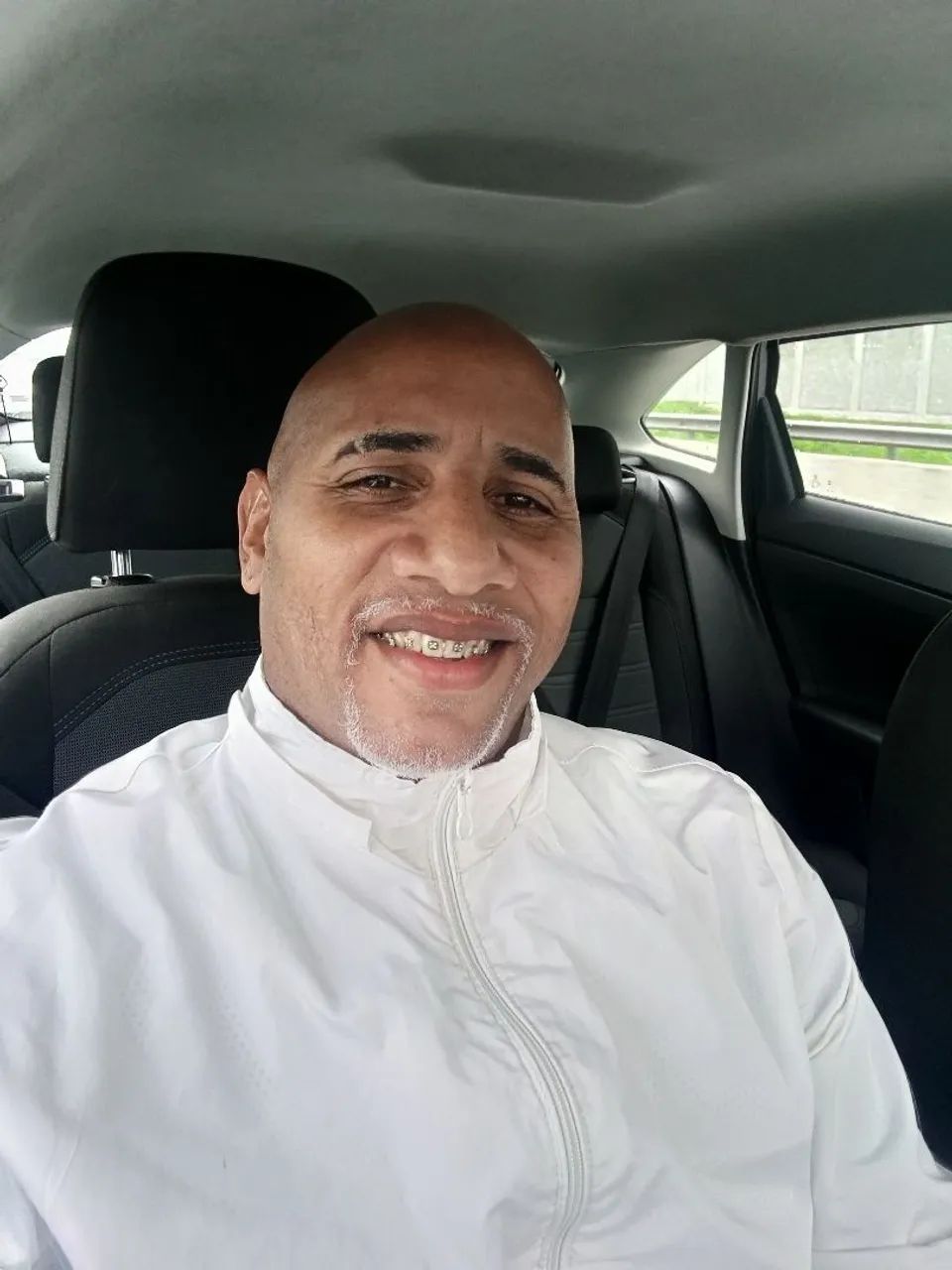 MARIDO DE ALUGUEL  - Foto 2