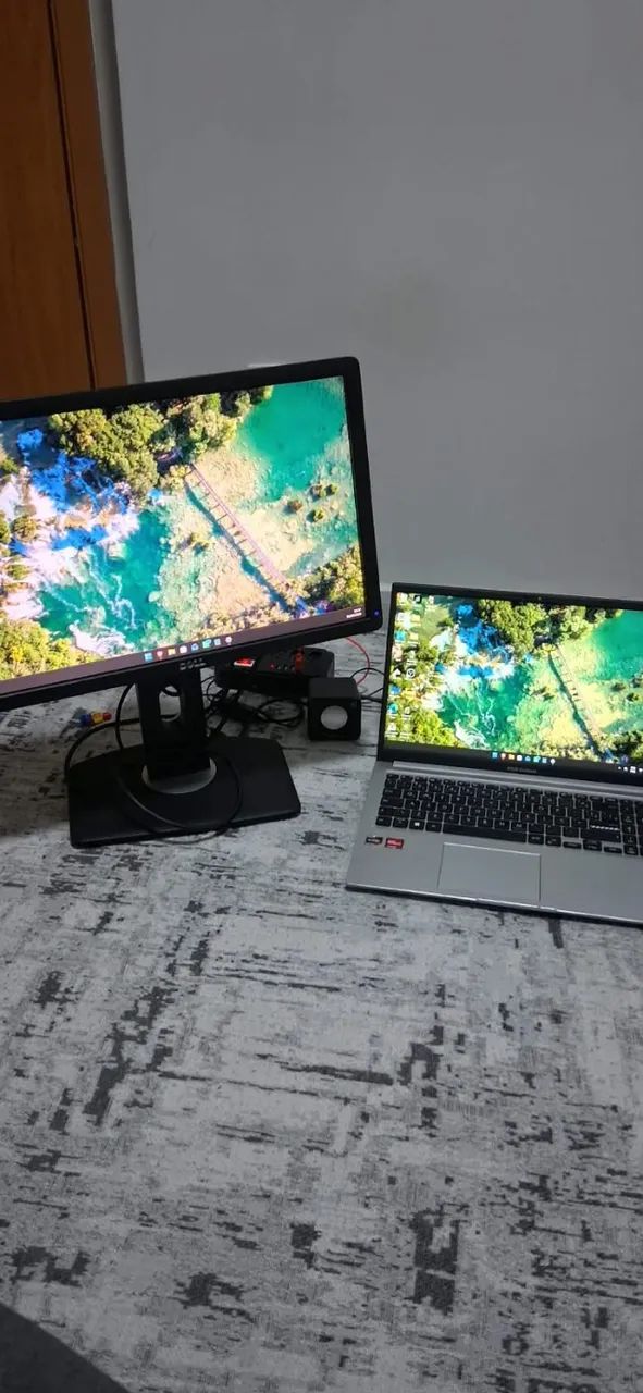 Monitor Dell P1913 19 polegadas com base ajustável e adaptador HDMI para VGA - Foto 3