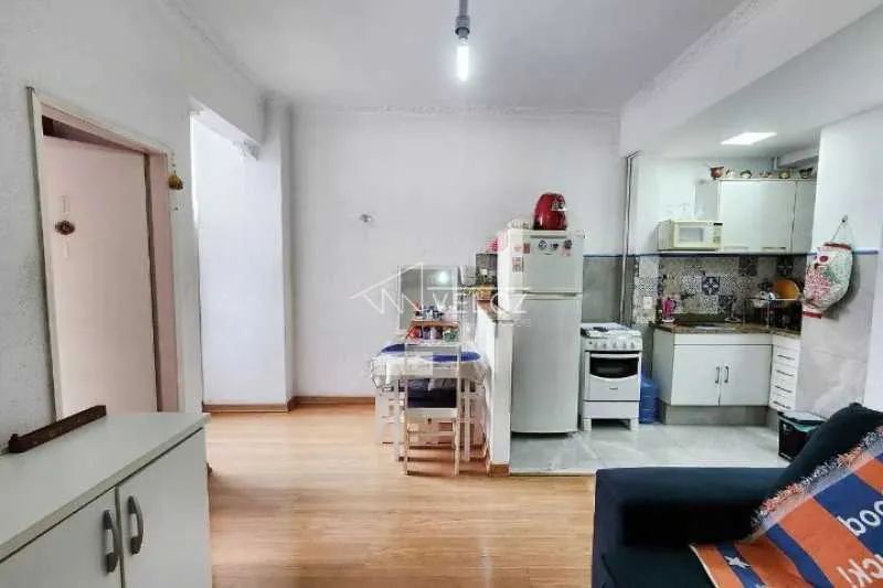 Apartamento : Padrão / Residencial / Centro