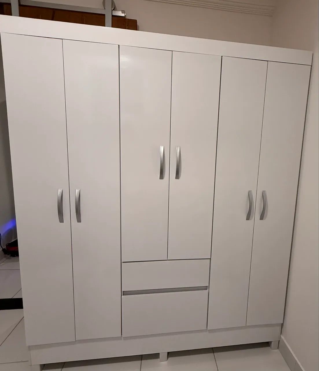 Guarda roupa solteiro 