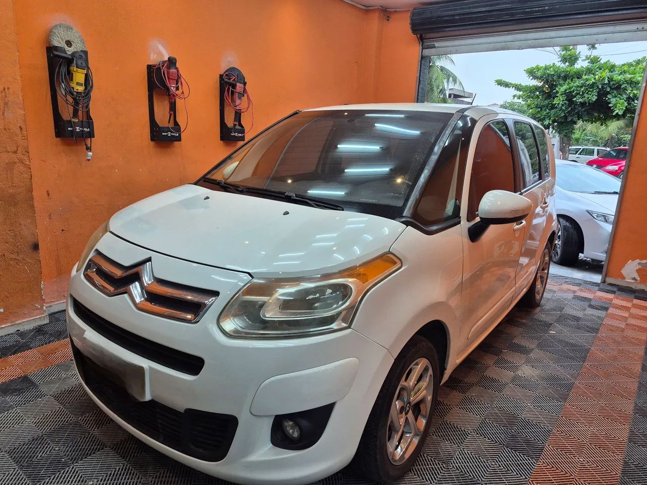 Citroën C3 C3 Picasso GLX 1.5 Flex 8V 5p Mec. 2013