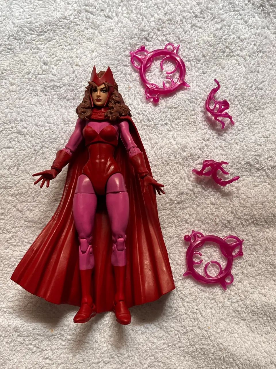 Feiticeira Escarlate Retro Marvel Legends