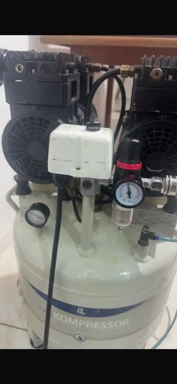 Compressor odontológico 