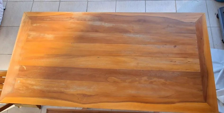 Mesa e banco de madeira - Foto 2