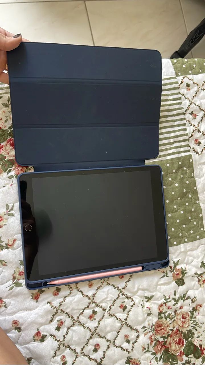 iPad 9° Geração - 64gb - SemiNovo!  - Foto 3