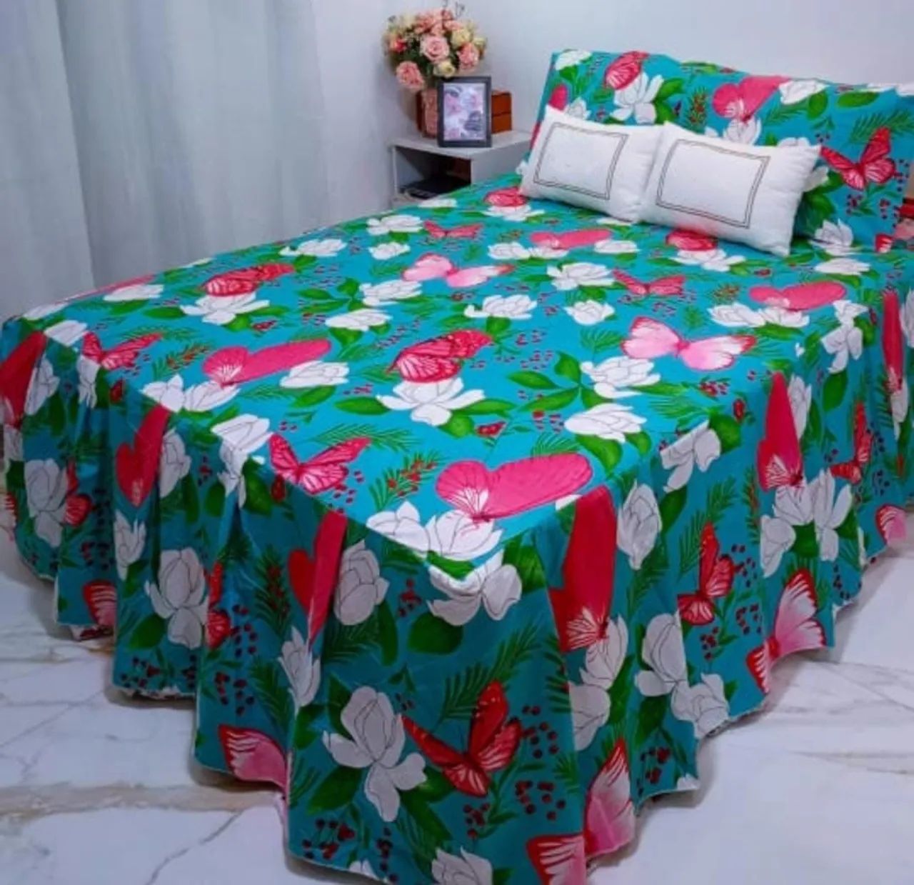 Colchas com babado