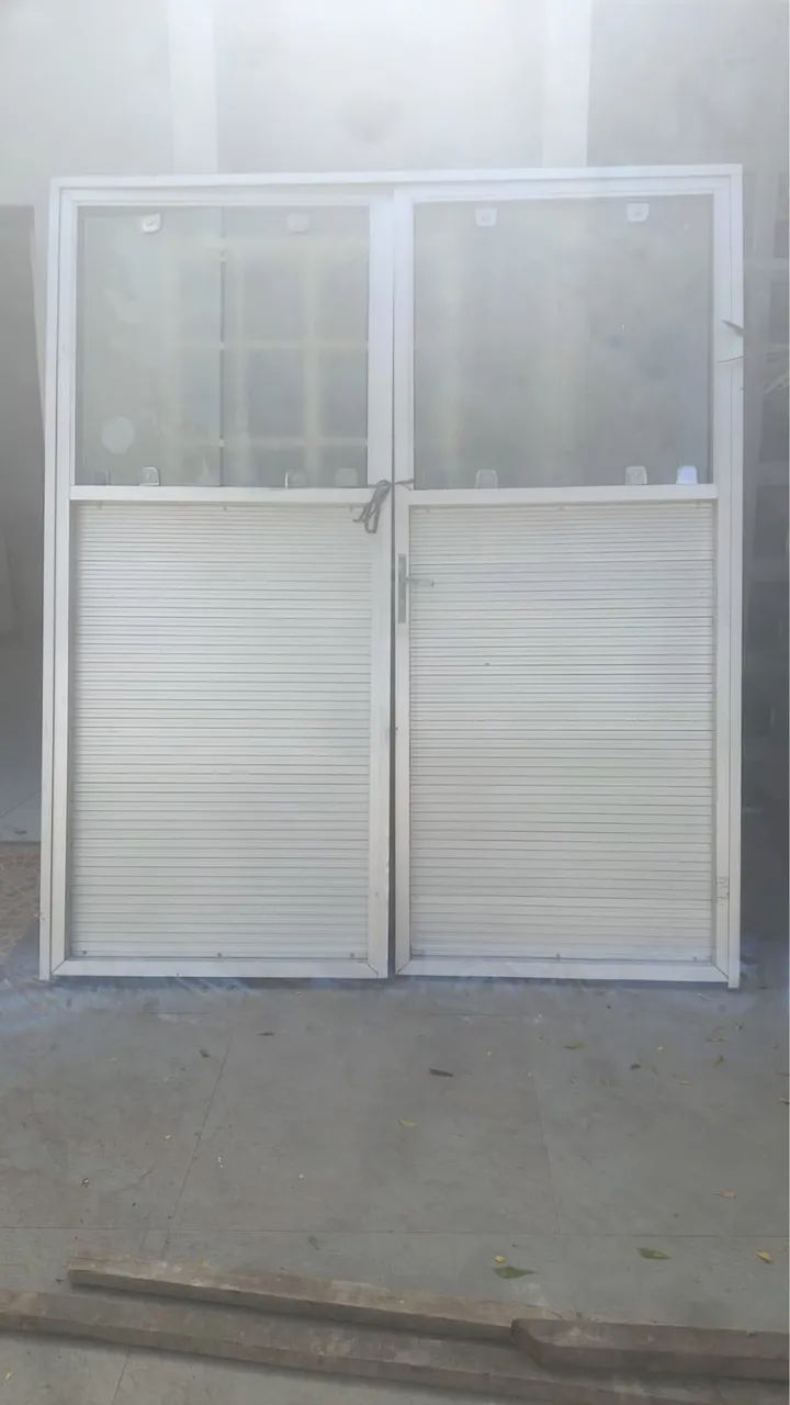 Vendo porta e janela  - Foto 2