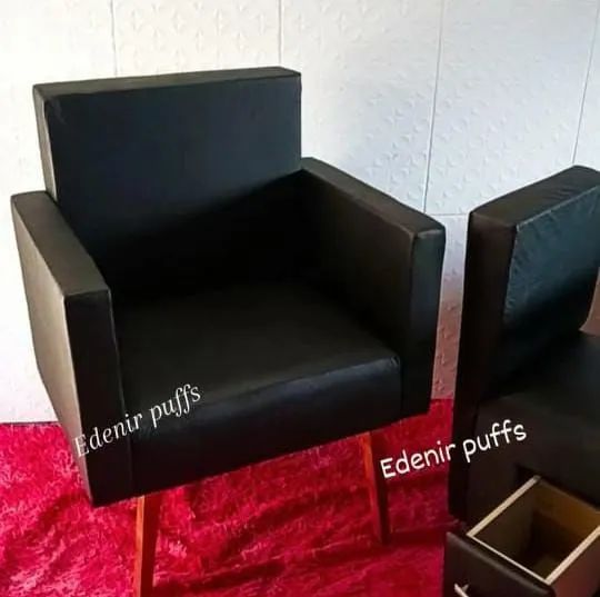 POLTRONAS E VARIEDADES 459238843635486723