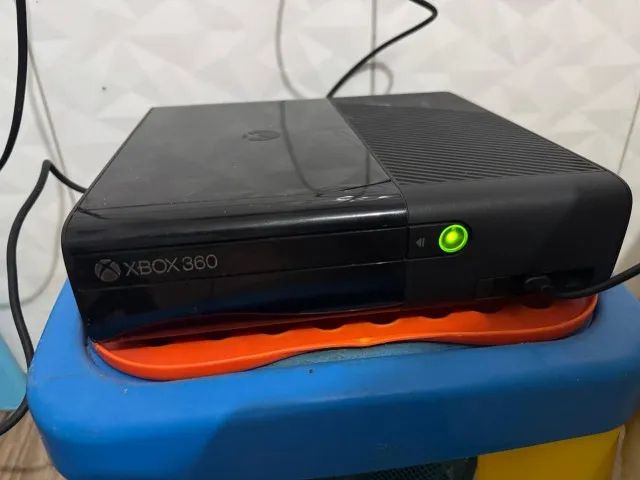 Xbox 360 Super Slim desbloqueado + Kinect  - Foto 3