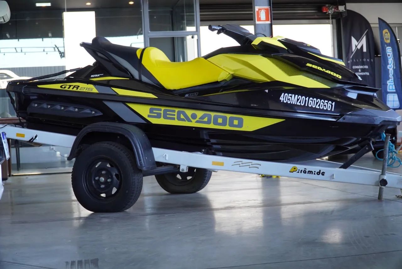 JET SKI SEADOO GTR 215 - Foto 4