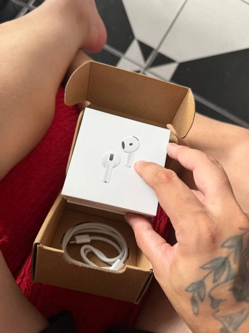 AirPods 4 (Cancelamento)