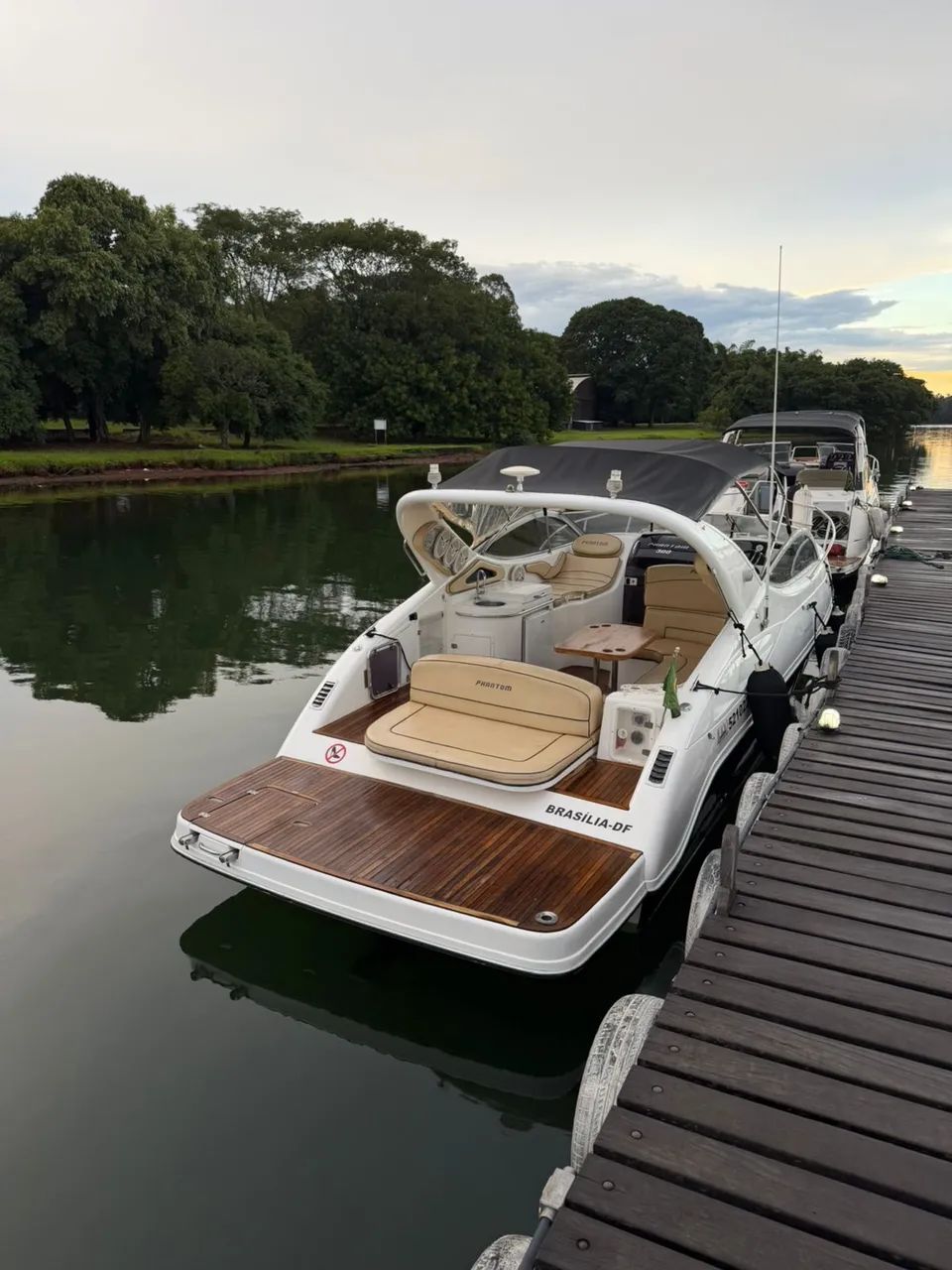 Vendo Lancha Phantom 300 - Foto 4