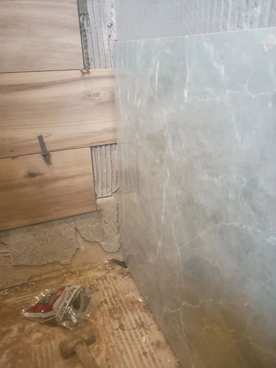 Serviço de escadas pre moldadas e pisos e porcelanato  - Foto 2